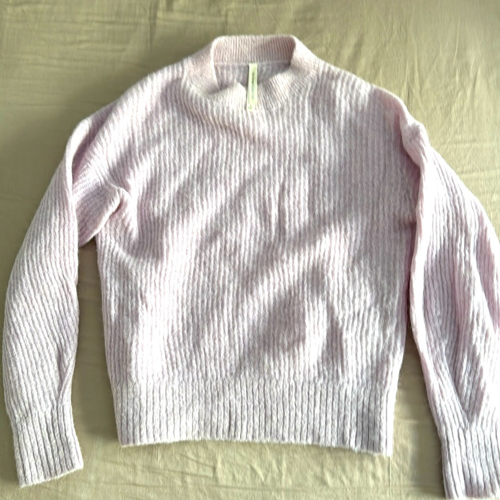 Aritzia alpaca lavender sweater